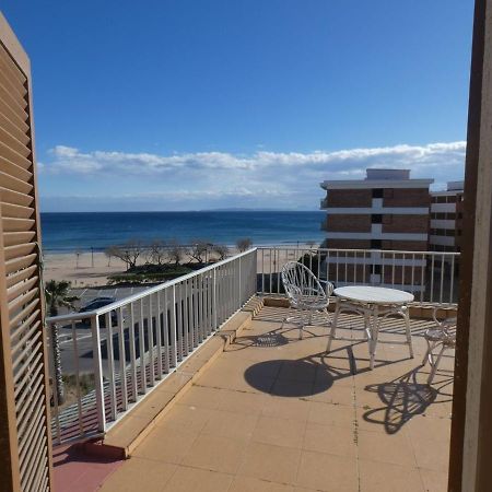 Ferienwohnung Atico Con Vista Mar. 50 M De La Playa - Casa Nova 13 Roses Exterior foto