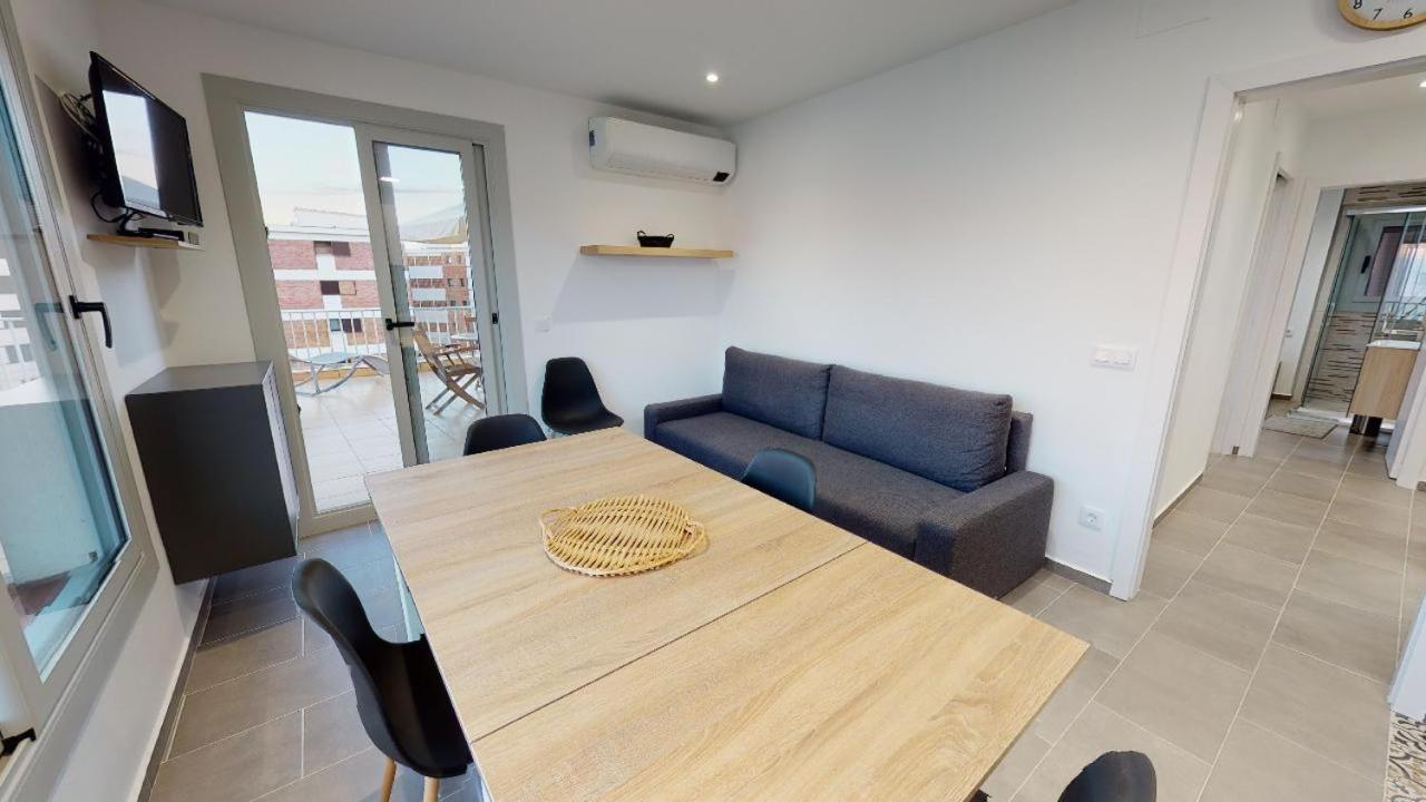 Ferienwohnung Atico Con Vista Mar. 50 M De La Playa - Casa Nova 13 Roses Exterior foto